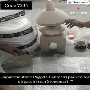 Packing Stone Lantern For Safely Shipping To Bengaluru, Karnataka