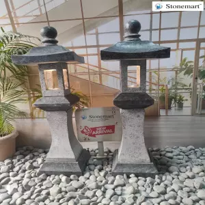 40 Inch, 70 Kg Hand Carved Granite Stone Pagoda Lantern For Interior Design