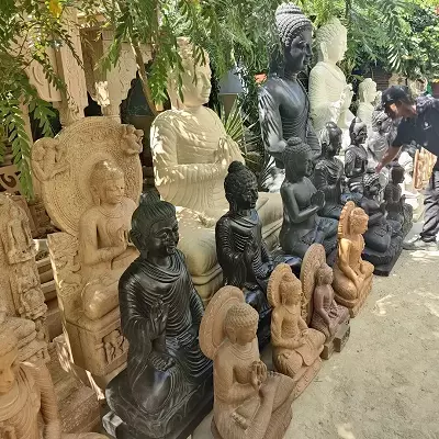 History of Dvaravati Buddha statues & evolution | Thai Buddhas