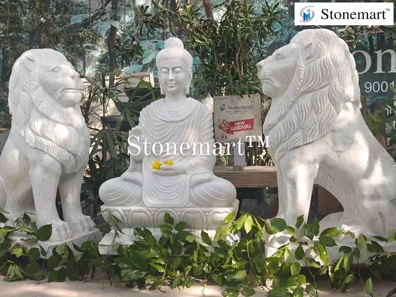 Buddha Statue With Lion Statues For Office Decor